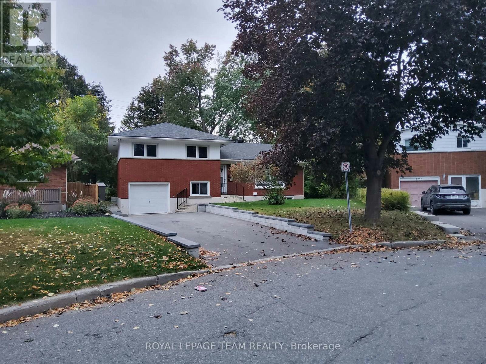 A-2748 Moncton Road, Ottawa, ON, K2B 7W1 2