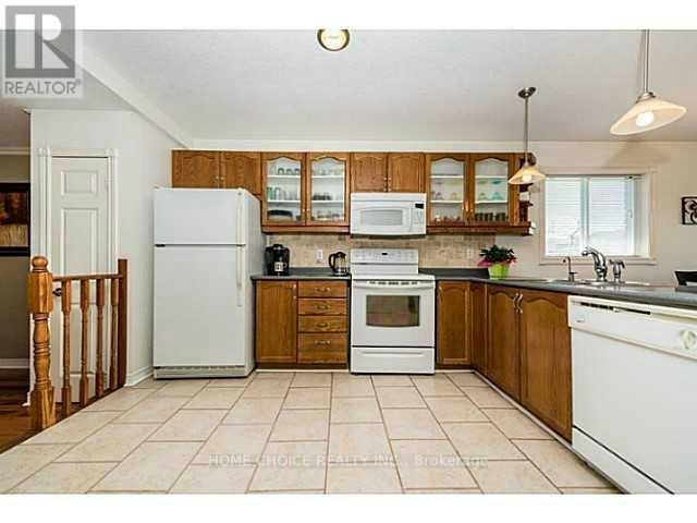 11 Violet Street, Barrie, ON, L4N 9N1 - 4