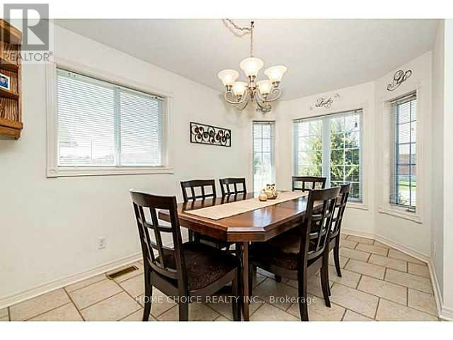 11 Violet Street, Barrie, ON, L4N 9N1 - 5