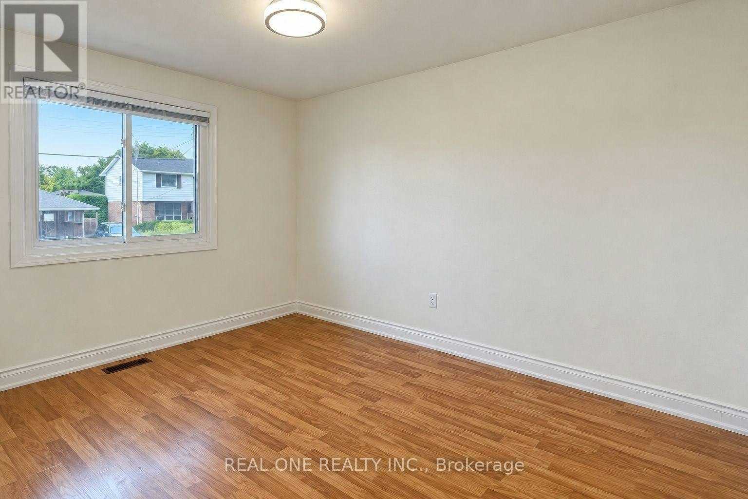 UPPER-41 Marlowe Drive, Hamilton, ON, L9C 2H7 - 18