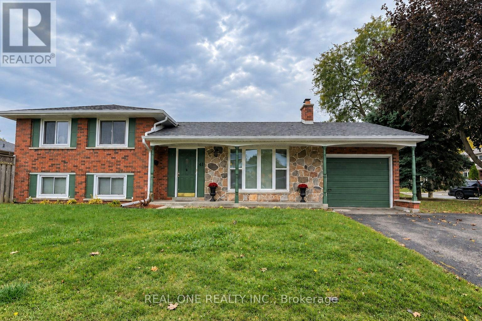 UPPER-41 Marlowe Drive, Hamilton, ON, L9C 2H7