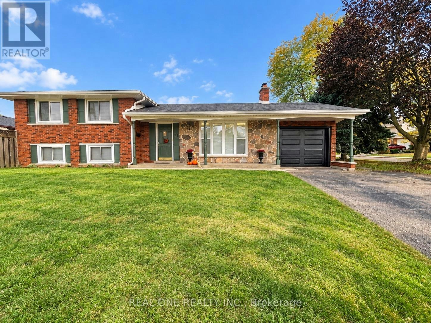 UPPER-41 Marlowe Drive, Hamilton, ON, L9C 2H7