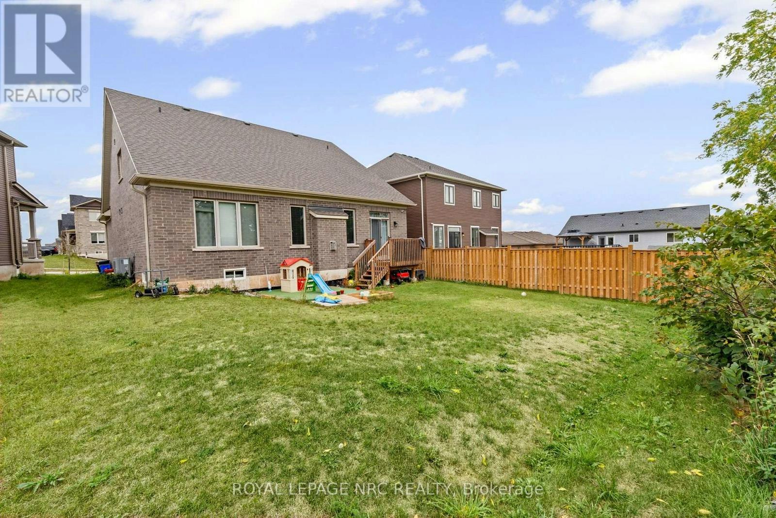 10 Oriole Crescent, Port Colborne, ON, L3K 6E2 - 7