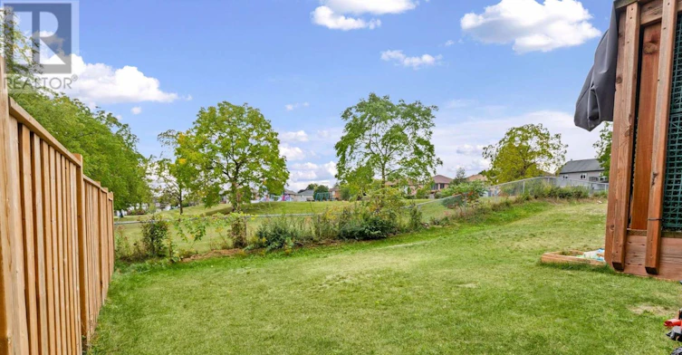10 Oriole Crescent, Port Colborne, ON, L3K 6E2 - 4