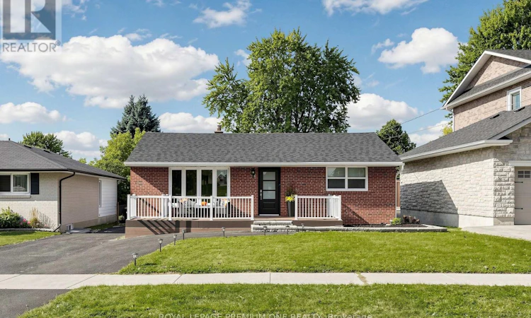 98 Thornton Avenue