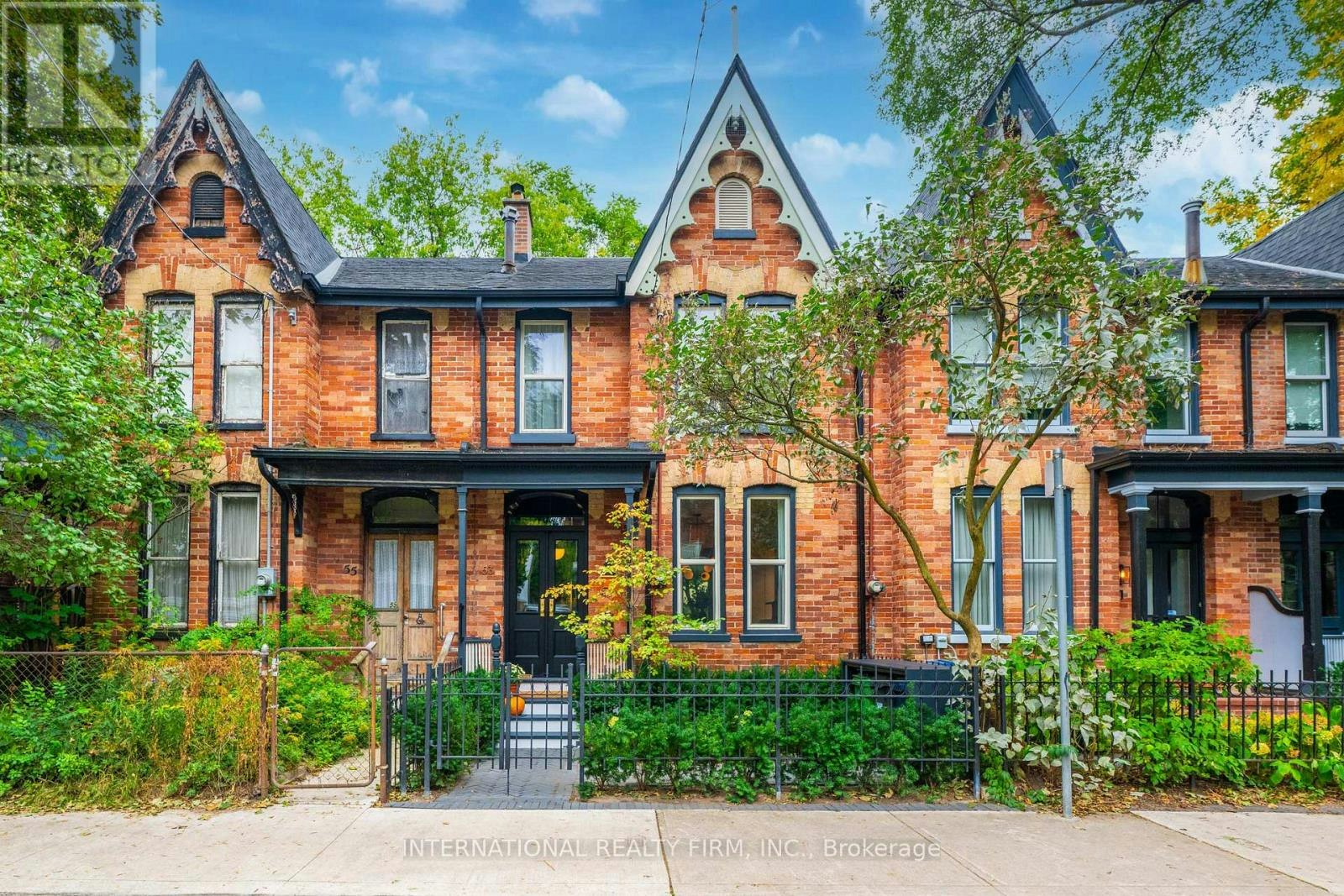 53 Spruce Street, Toronto, ON, M5A 2H8