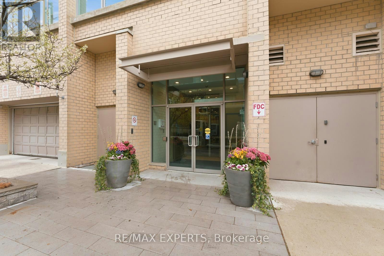 707-50 Camden Street, Toronto, ON, M5V 3N1 - 4