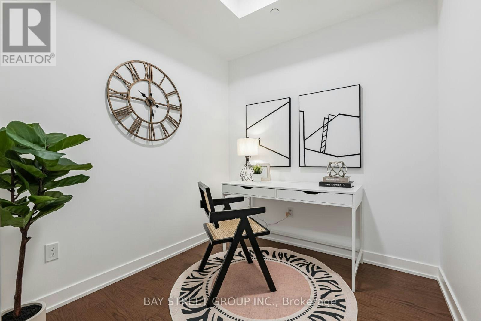 639-91 Montclair Avenue, Toronto, ON, M5P 0B1 - 14