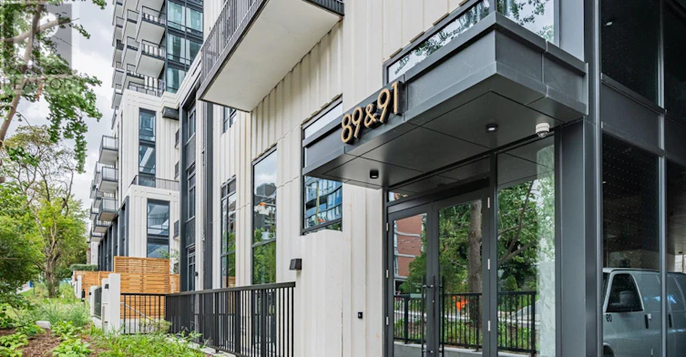639-91 Montclair Avenue, Toronto, ON, M5P 0B1 - 22