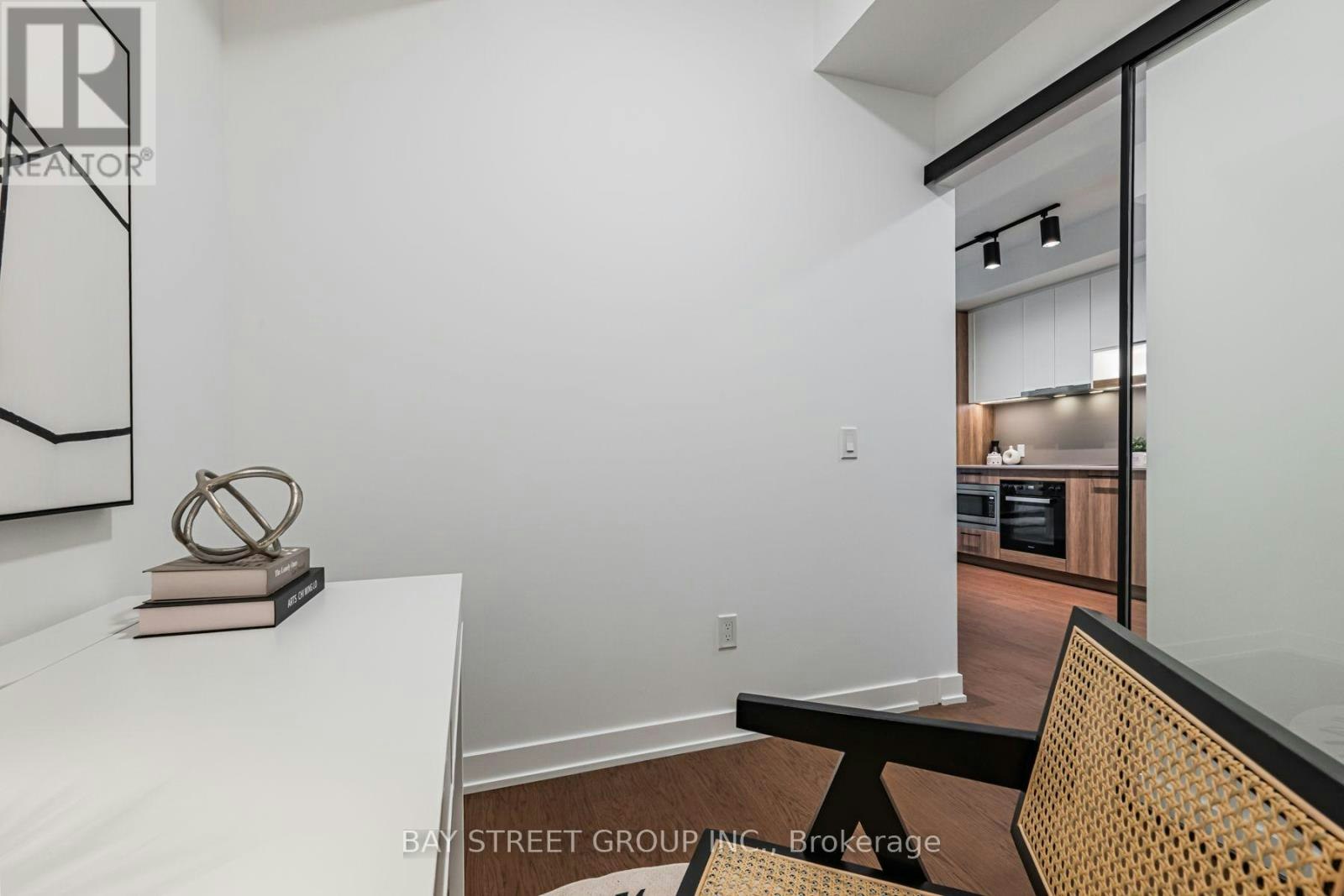 639-91 Montclair Avenue, Toronto, ON, M5P 0B1 - 15