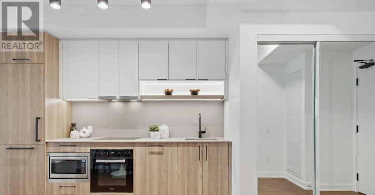 639-91 Montclair Avenue, Toronto, ON, M5P 0B1 - 6