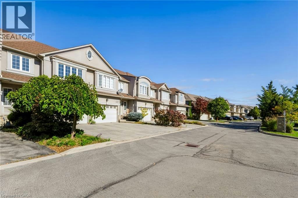 488 Stonehenge Drive, Hamilton, ON, L9K 1S7