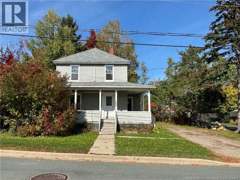 560 Queen Street, Bathurst, NB, E2A 2J7