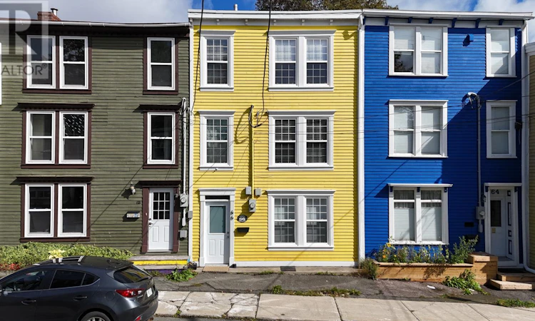 66 Colonial Street