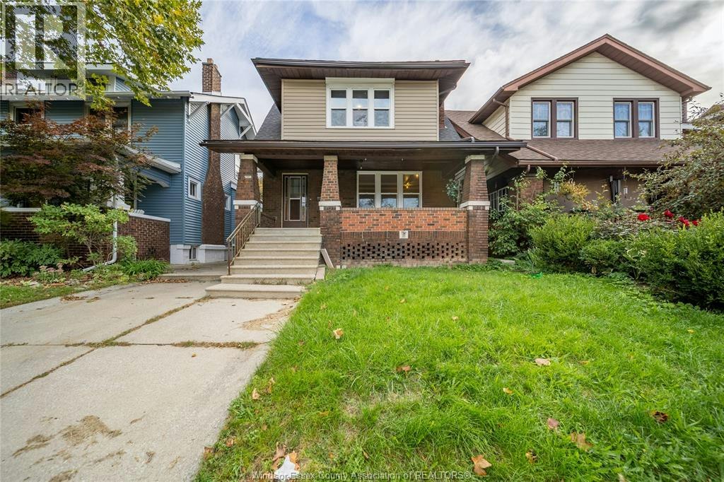 MAIN-1076 Dougall Avenue, Windsor, ON, N9A 4R5