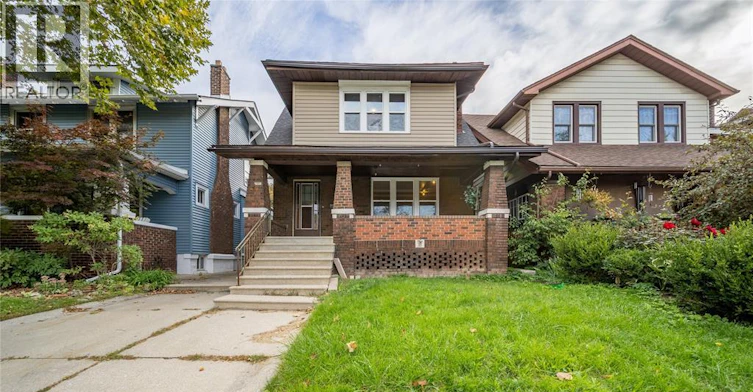 MAIN-1076 Dougall Avenue, Windsor, ON, N9A 4R5