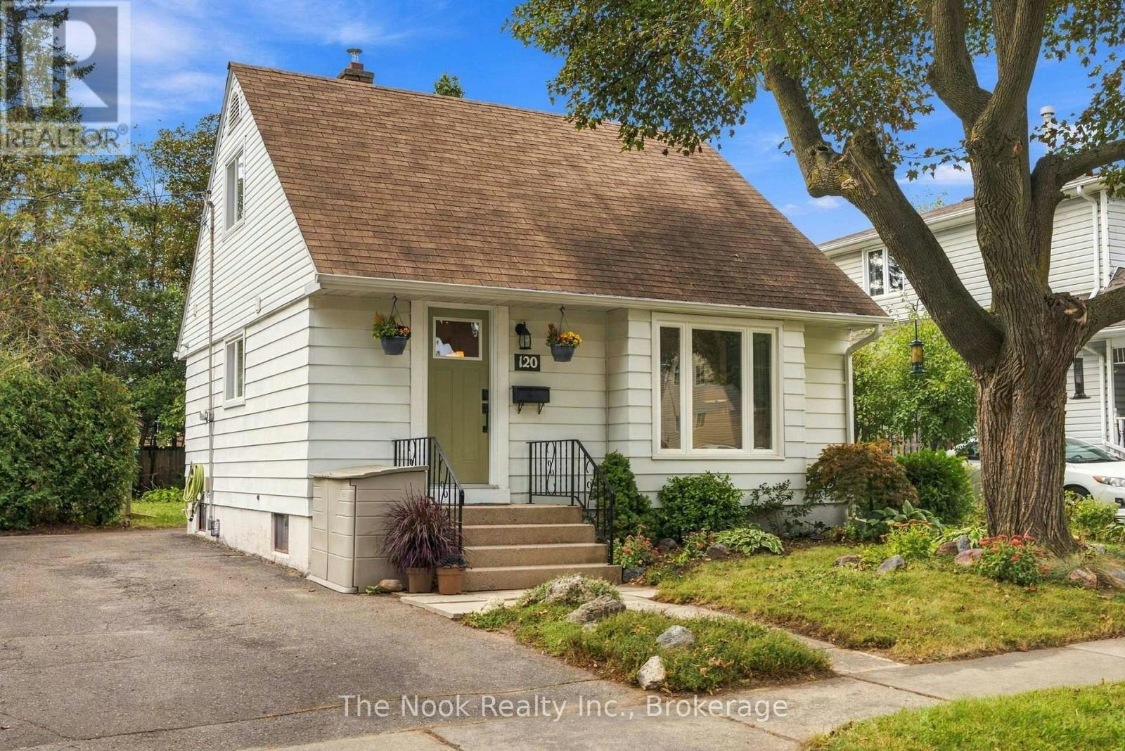120 Admiral Road, Ajax, ON, L1S 2P1
