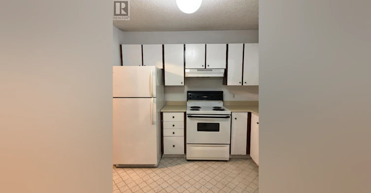 302-3360 Southgate Road, Ottawa, ON, K1V 9A6 - 9