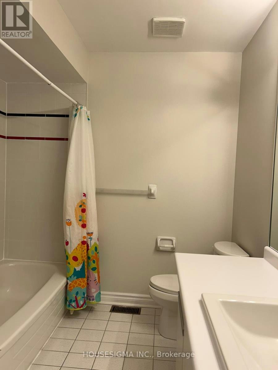 70 Royal Manor Crescent, Richmond Hill, ON, L4B 3N5 - 38