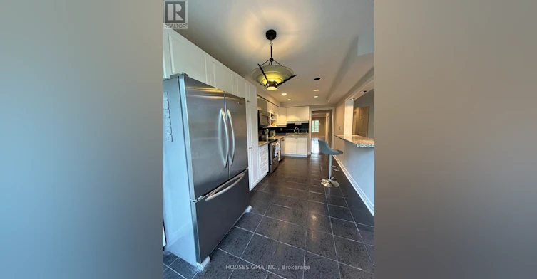 70 Royal Manor Crescent, Richmond Hill, ON, L4B 3N5 - 14