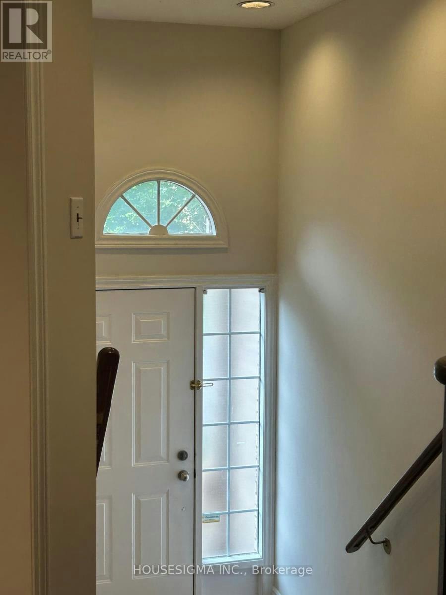 70 Royal Manor Crescent, Richmond Hill, ON, L4B 3N5 - 5