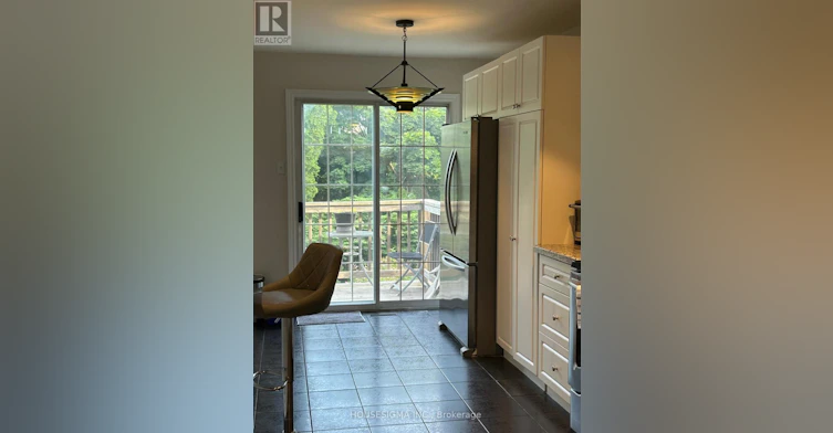 70 Royal Manor Crescent, Richmond Hill, ON, L4B 3N5 - 17