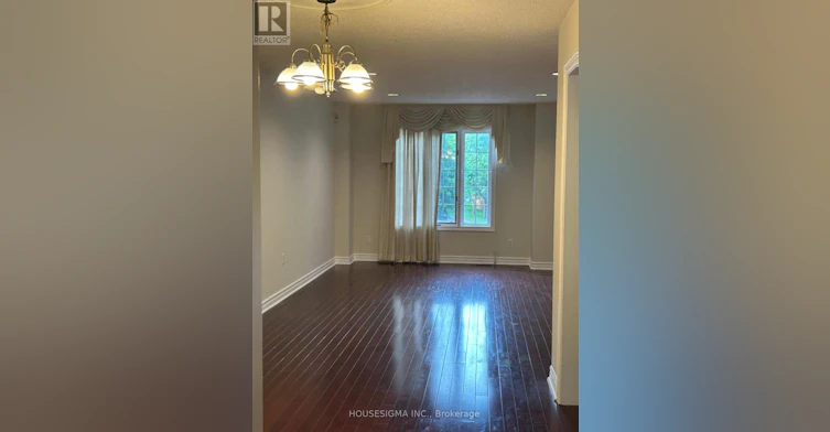 70 Royal Manor Crescent, Richmond Hill, ON, L4B 3N5 - 11