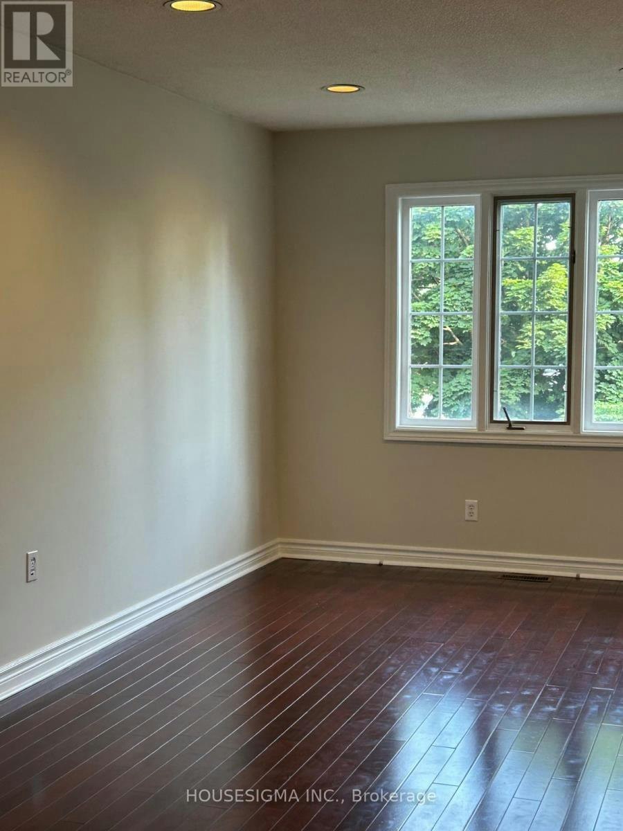 70 Royal Manor Crescent, Richmond Hill, ON, L4B 3N5 - 19
