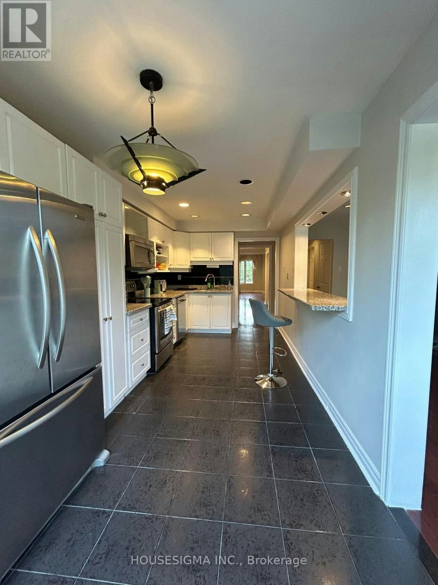 70 Royal Manor Crescent, Richmond Hill, ON, L4B 3N5 - 13