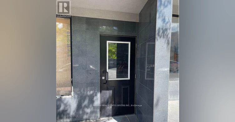 1-5900 Main Street, Niagara Falls, ON, L2G 5Z8