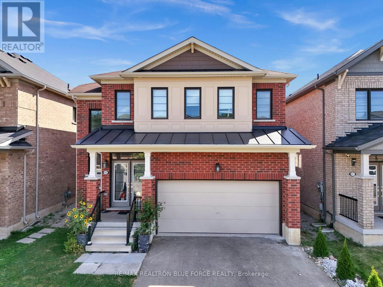43 July Avenue, Hamilton, ON, L8J 0M4