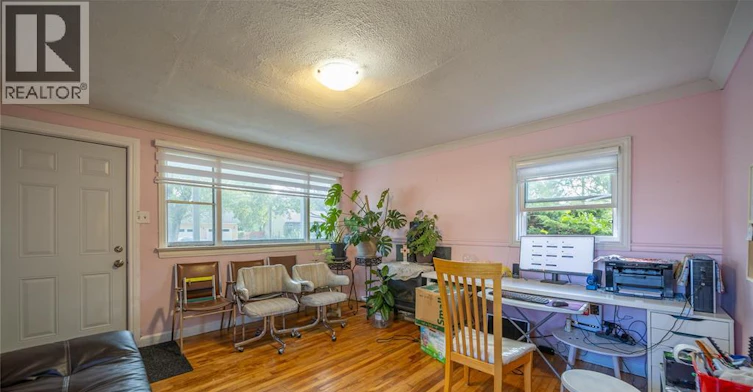1497 Everts, Windsor, ON, N9B 3E2 - 6