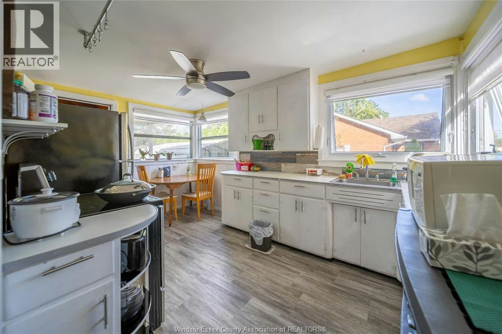 1497 Everts, Windsor, ON, N9B 3E2 - 7