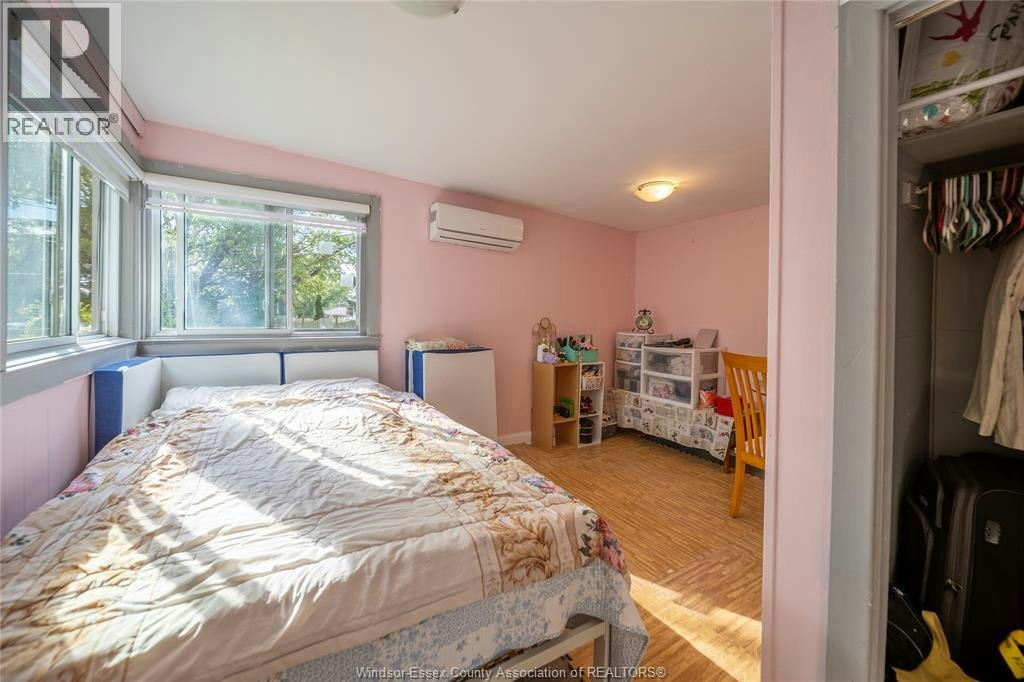 1497 Everts, Windsor, ON, N9B 3E2 - 15