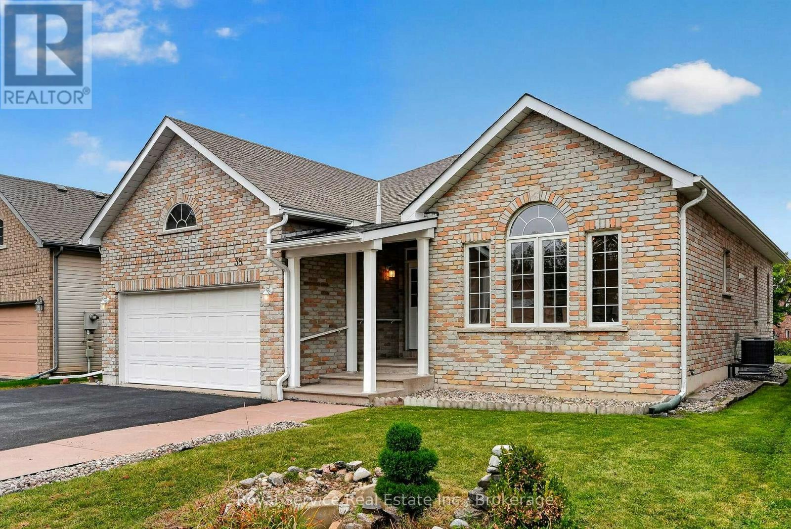 38 Finch Drive, Belleville, ON, K8P 5M6