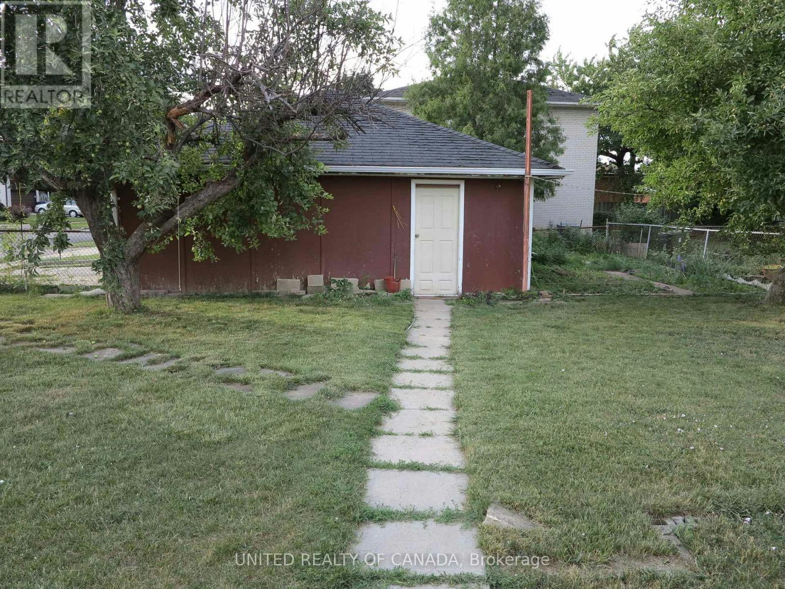 456 Drewry Avenue, Toronto, ON, M2R 2K7 - 3