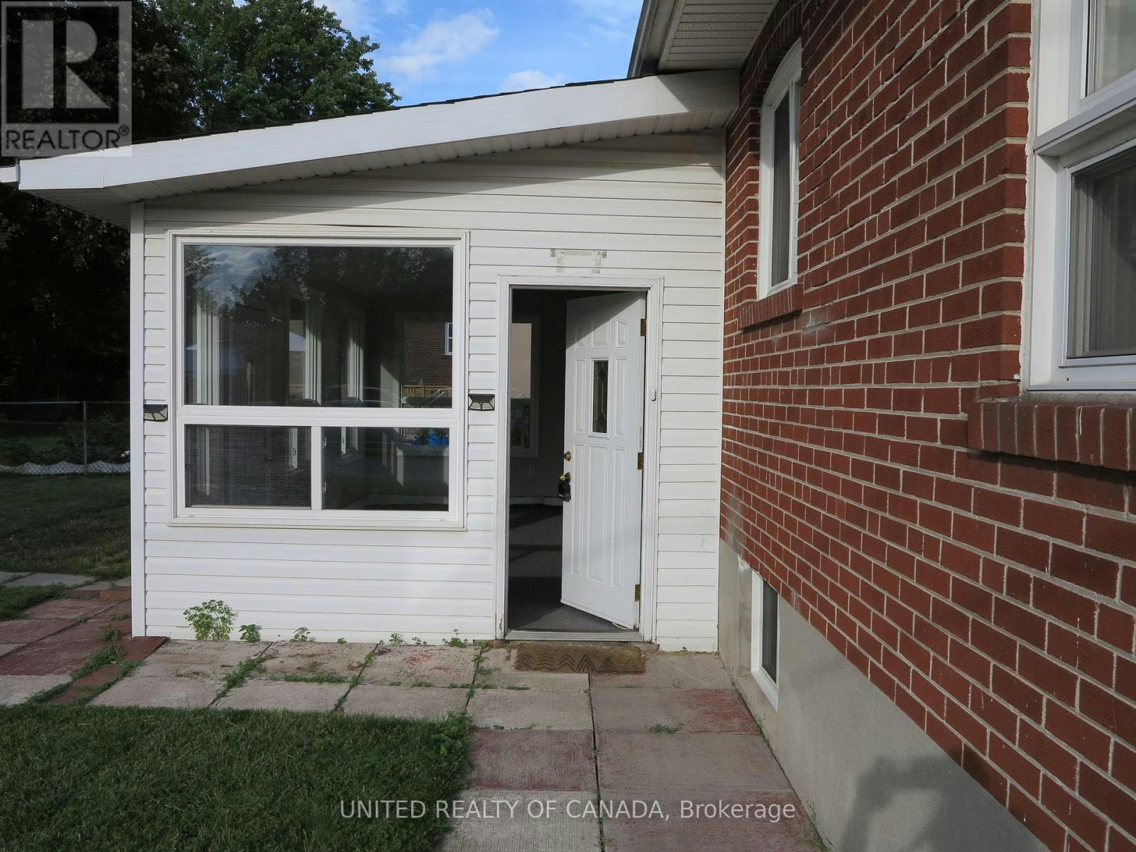456 Drewry Avenue, Toronto, ON, M2R 2K7 - 6