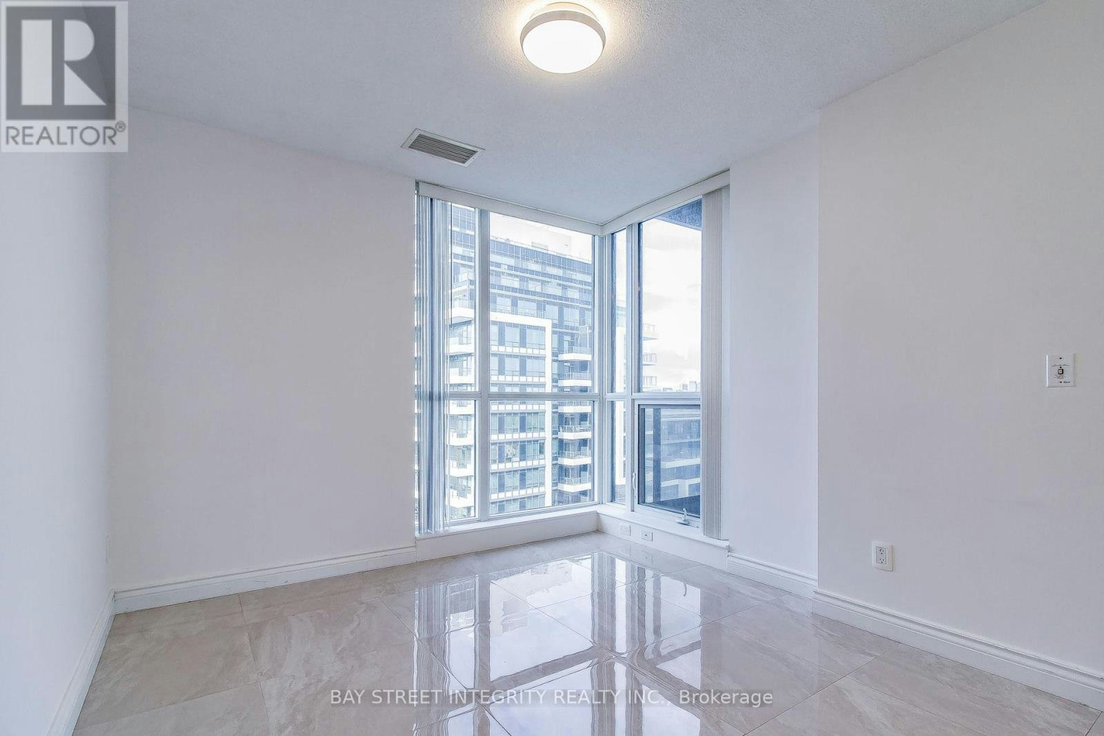813-2885 Bayview Avenue, Toronto, ON, M2K 0A3 - 7