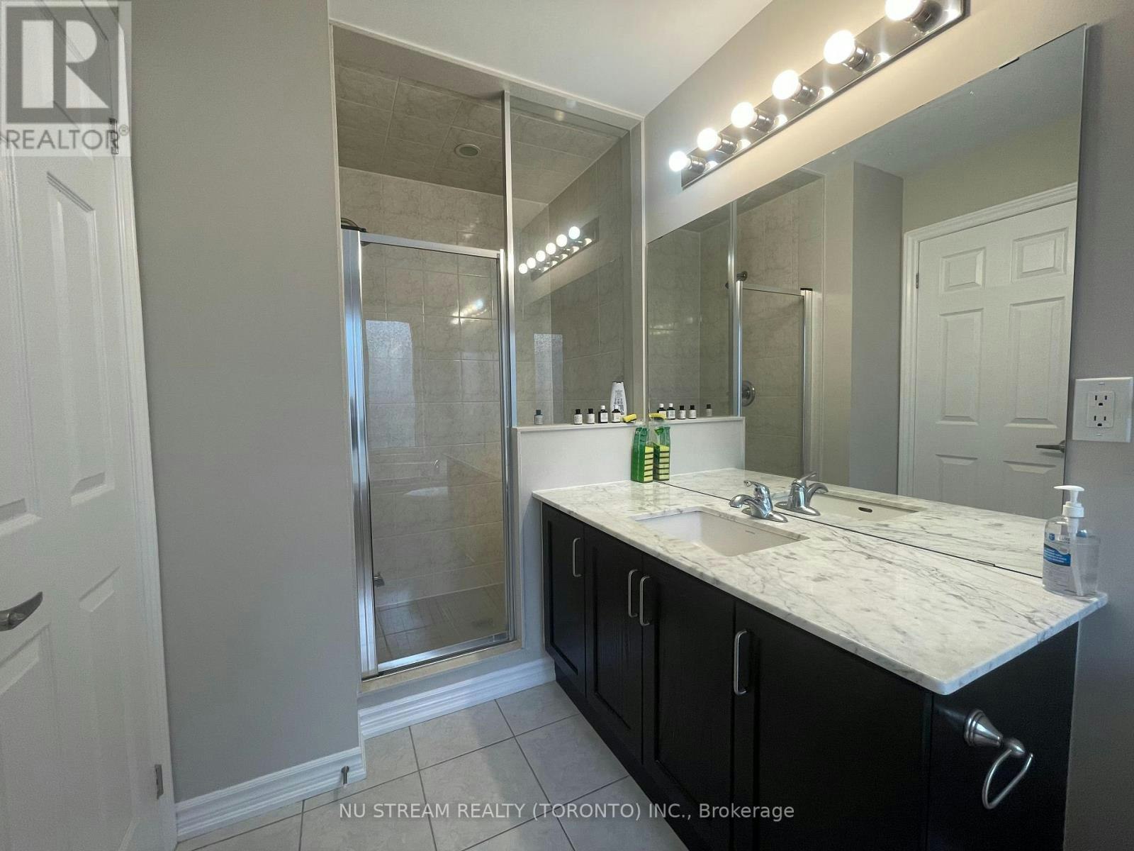 67 Antibes Drive, Toronto, ON, M2R 0A4 - 8