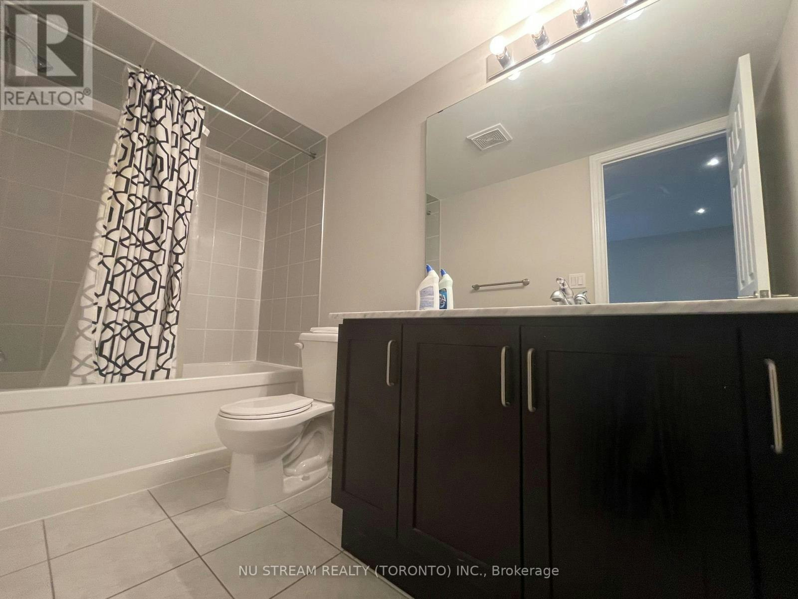 67 Antibes Drive, Toronto, ON, M2R 0A4 - 17