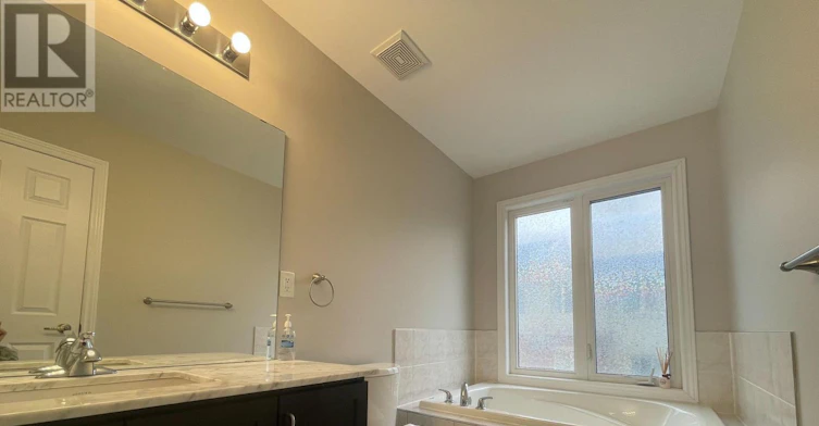 67 Antibes Drive, Toronto, ON, M2R 0A4 - 9