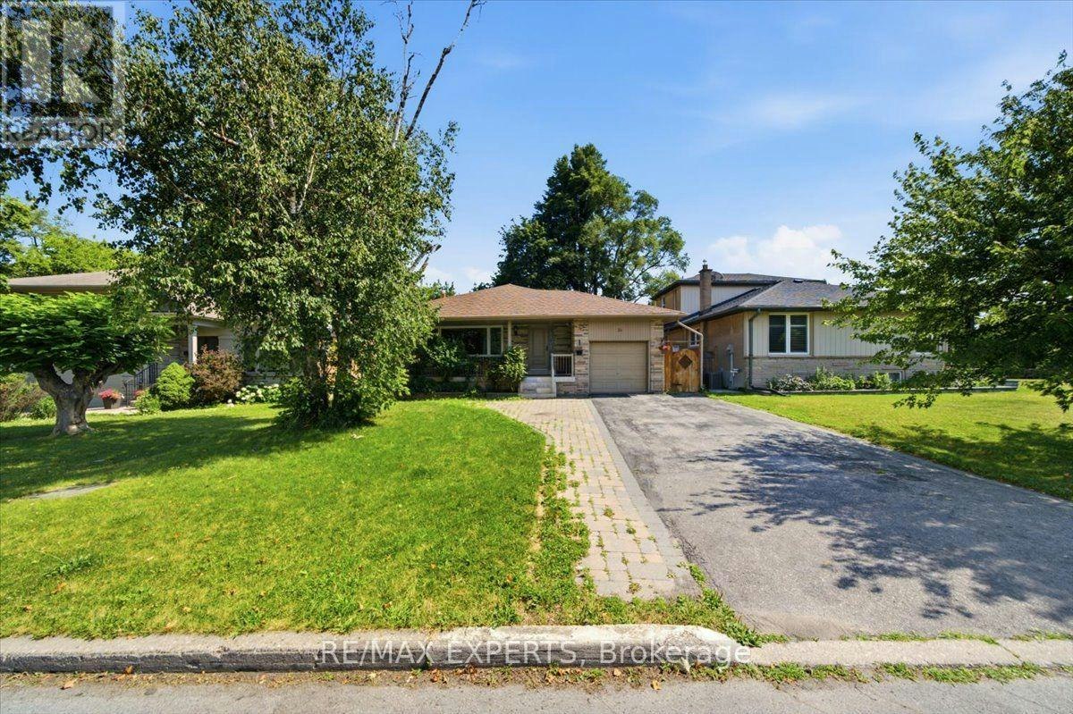 LOWER-51 Clifton Avenue, Toronto, ON, M3H 4K9