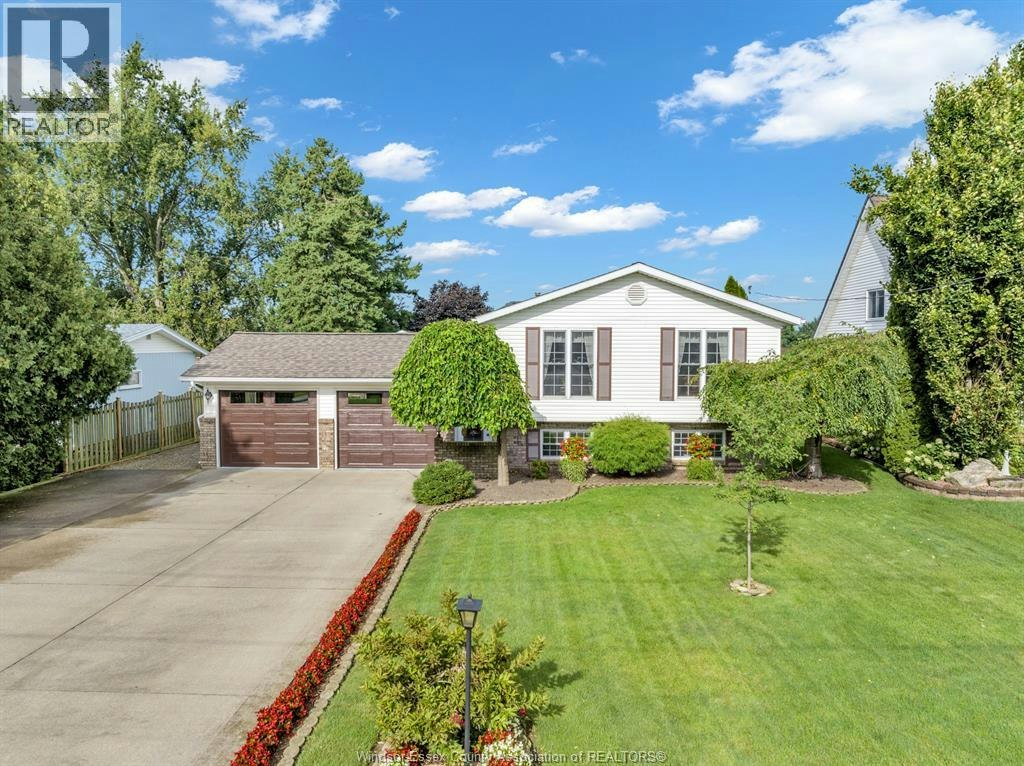 214 Prince Albert Street North, Kingsville, ON, N9Y 1J7