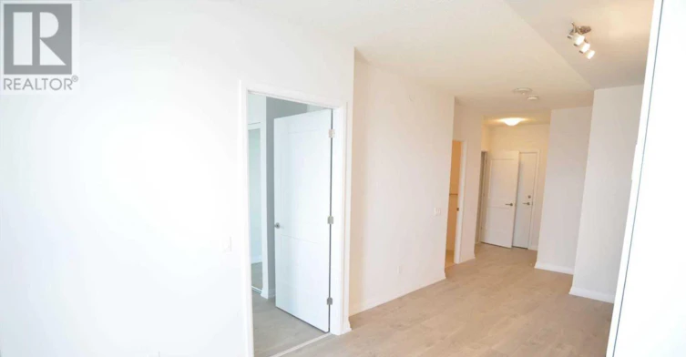 617-7895 Jane Street, Vaughan, ON, L4K 0K2 - 9