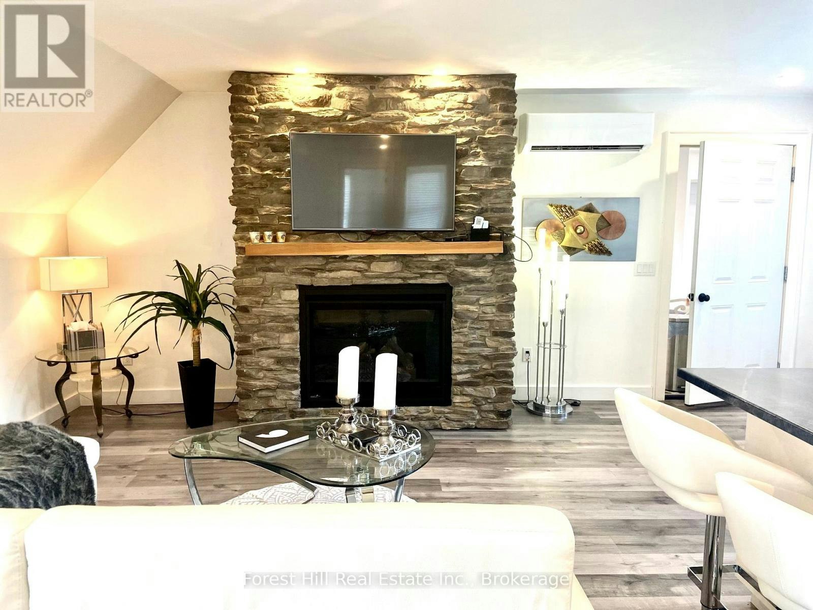 CARRIAGE HOUSE-51 Louisa Street W, Blue Mountains, ON, N0H 2P0 - 3