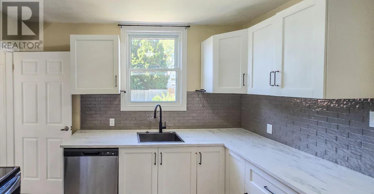 1083 Campbell Avenue, Windsor, ON, N9B 2J4 - 39