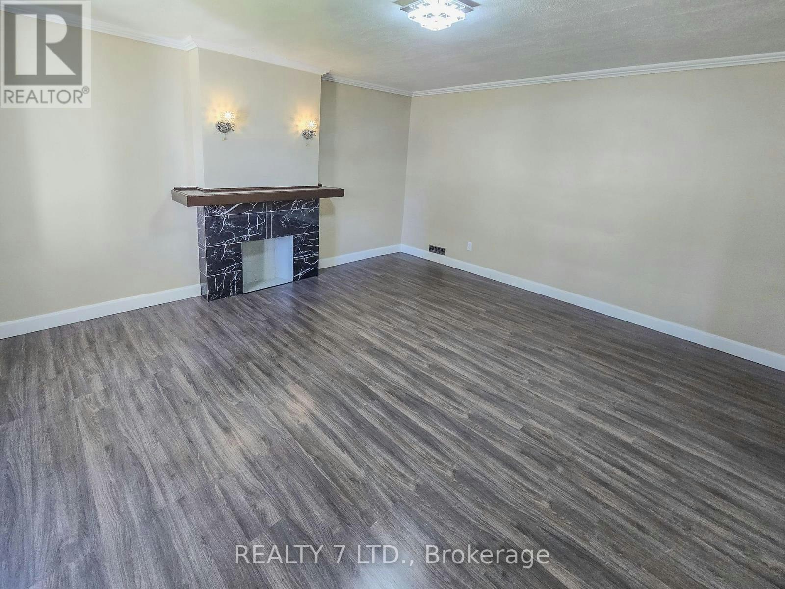 1083 Campbell Avenue, Windsor, ON, N9B 2J4 - 6