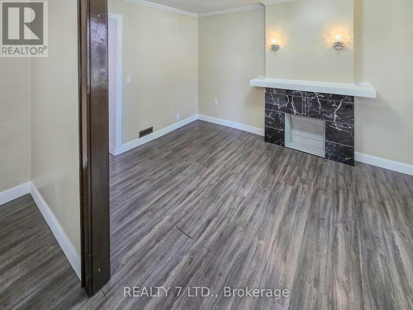 1083 Campbell Avenue, Windsor, ON, N9B 2J4 - 19