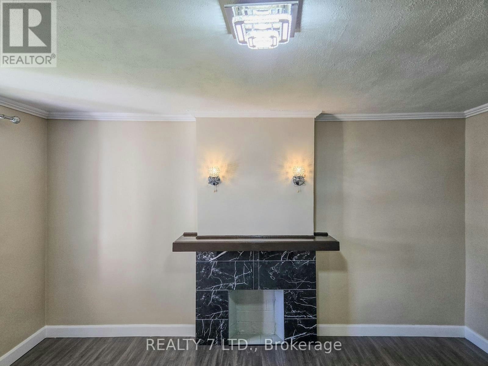 1083 Campbell Avenue, Windsor, ON, N9B 2J4 - 10