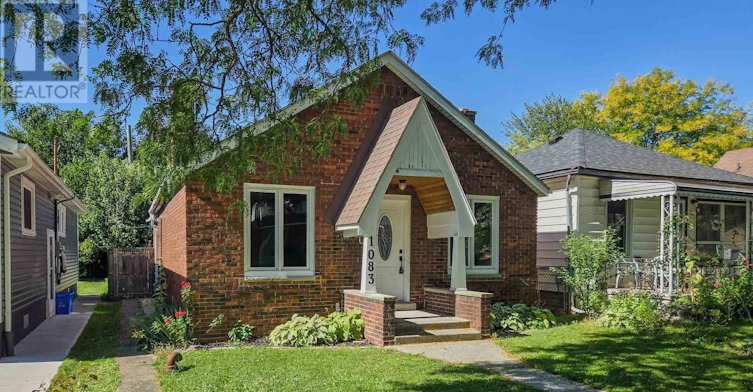 1083 Campbell Avenue, Windsor, ON, N9B 2J4 - 3